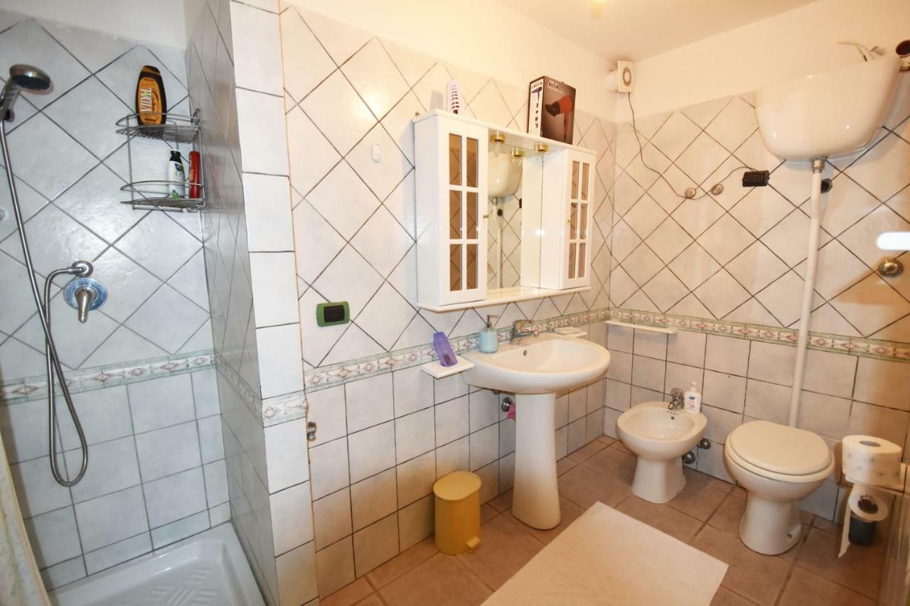 Casa Vacanza Porto Frailis Gia Porto Frailis B&B 아르바탁스 외부 사진