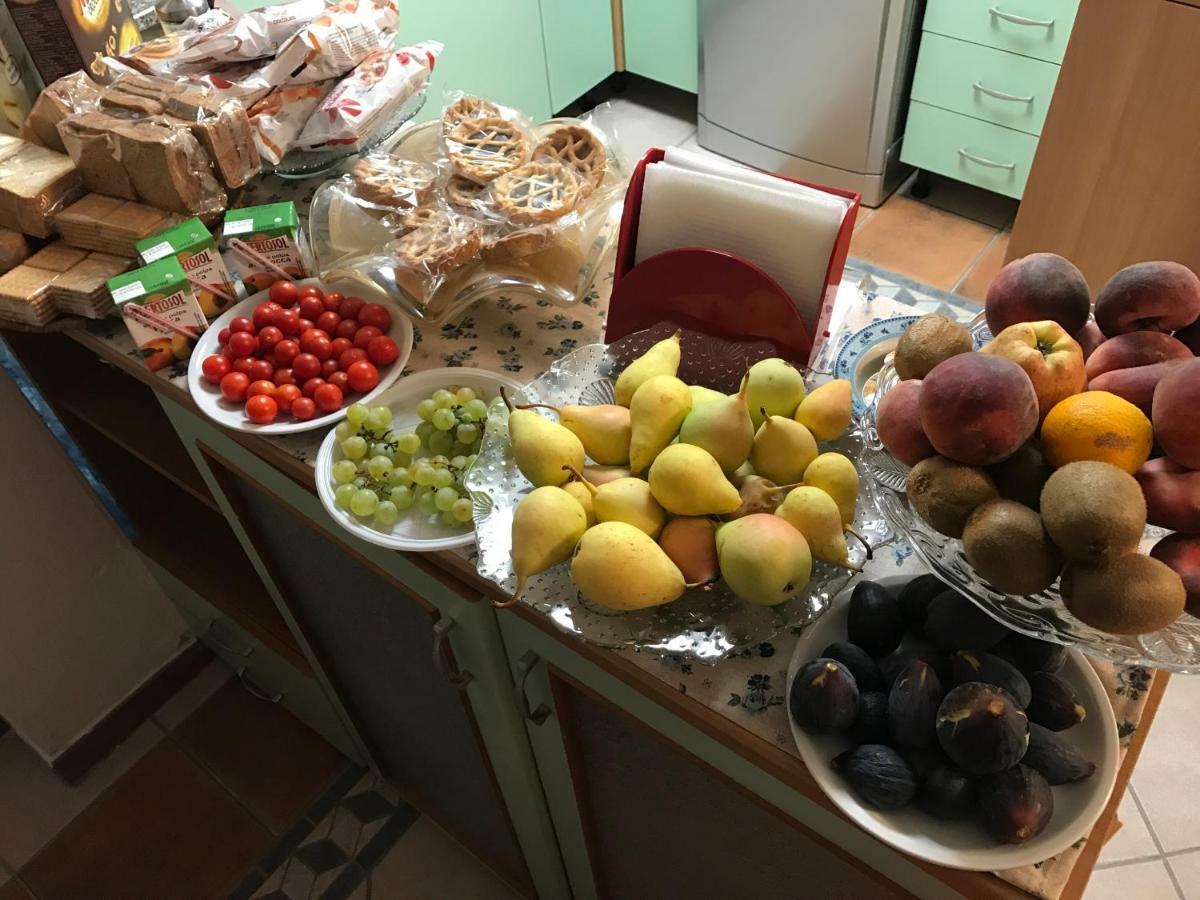 Casa Vacanza Porto Frailis Gia Porto Frailis B&B 아르바탁스 외부 사진